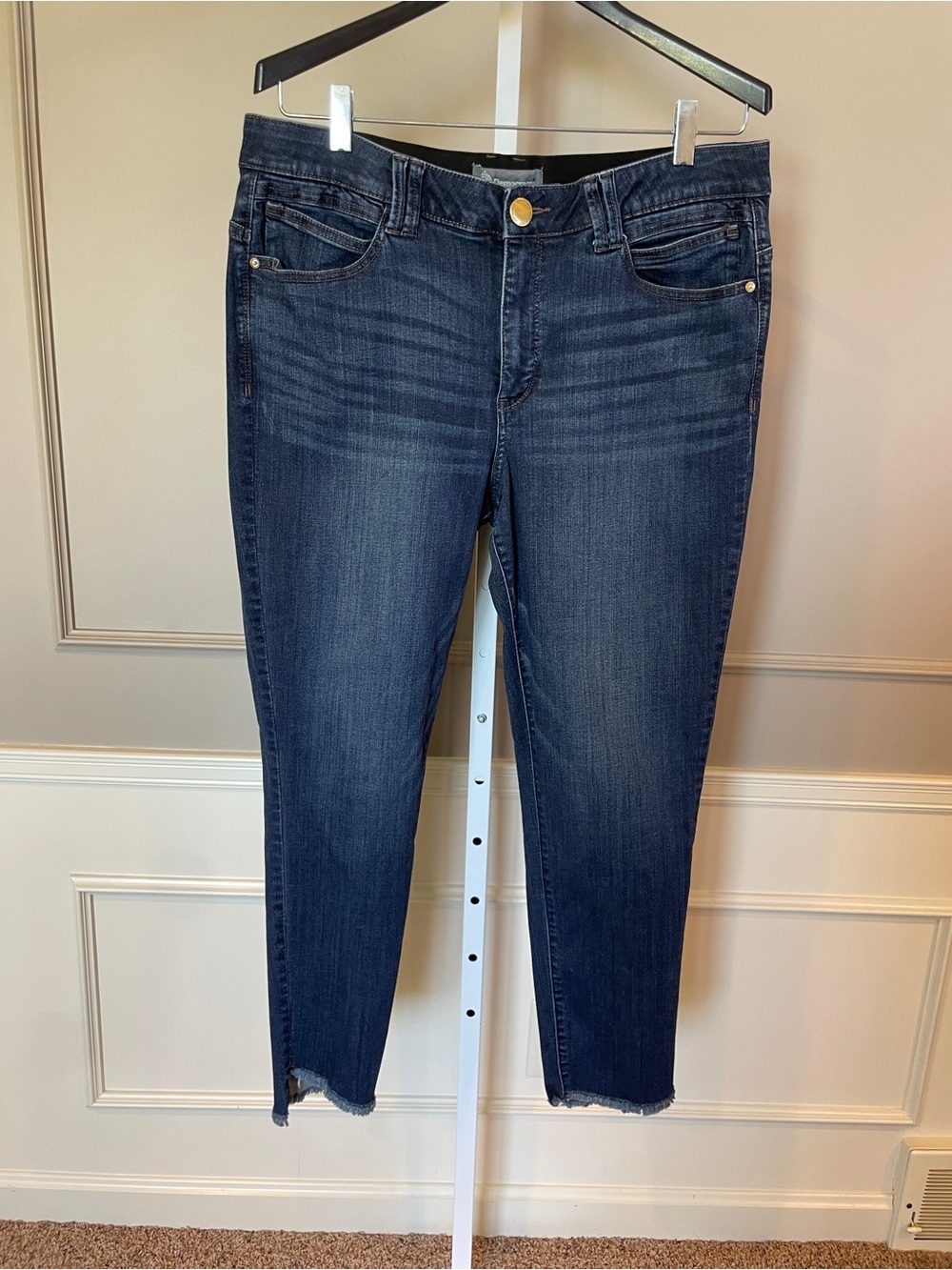 Democracy Raw Hem Ankle Denim Jeans 16 "Ab Technology" Dark Wash Raw Hem Cropped